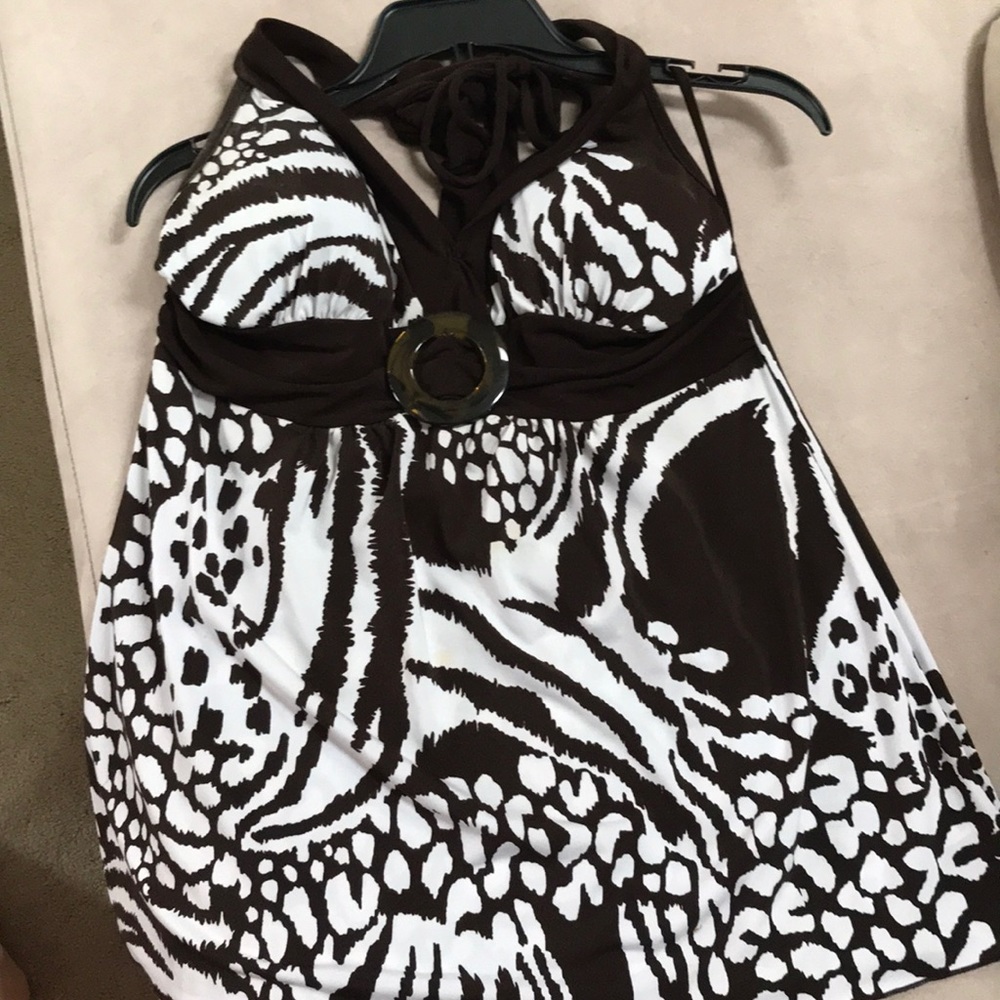 Ladies halter top build in bra